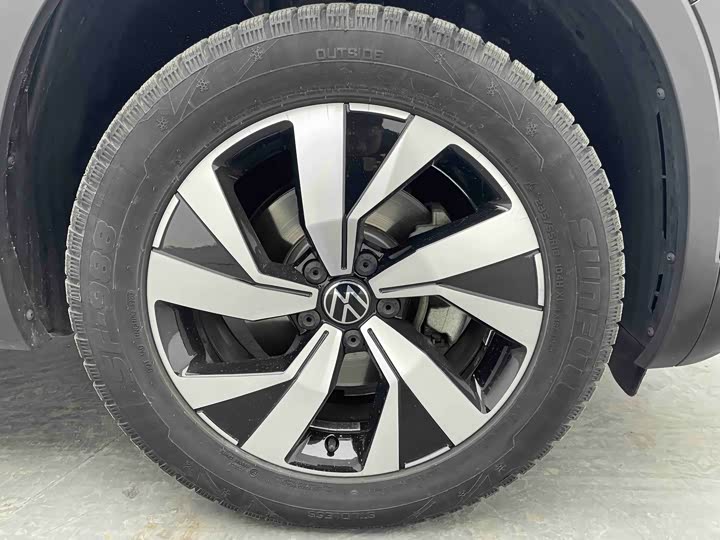 Фото 8 - Volkswagen Tayron