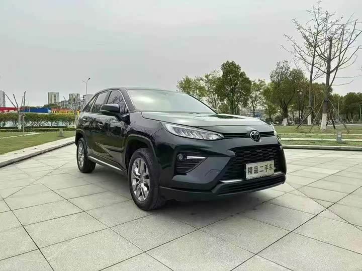 Фото 2 - Toyota Wildlander