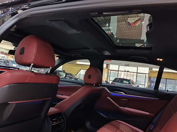 Фото 7 - BMW 5 Series