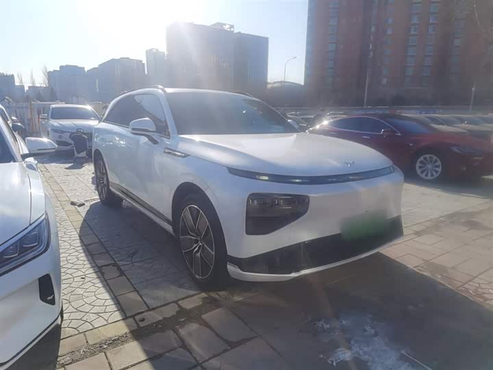 Фото 4 - XPeng G9