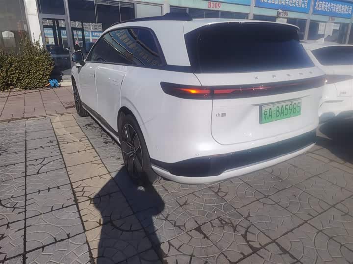 Фото 5 - XPeng G9