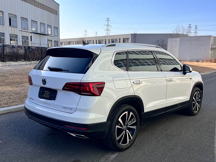 Фото 9 - Volkswagen Tharu