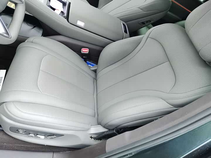 Фото 6 - Denza N9