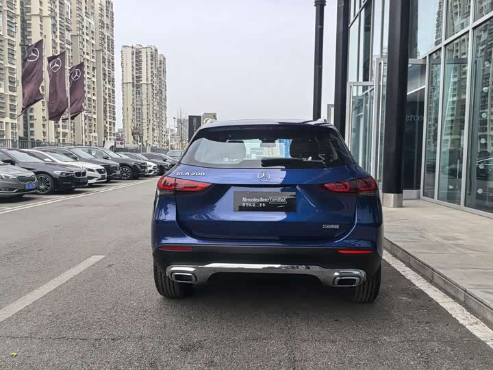 Фото 6 - Mercedes-Benz GLA-Class