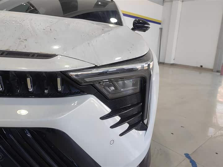 Фото 5 - Bestune B70S