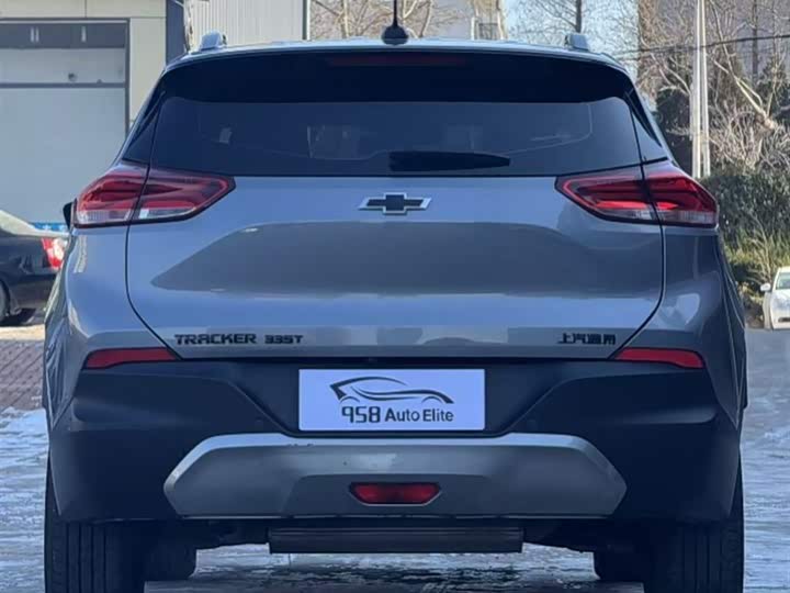 Фото 6 - Chevrolet Tracker