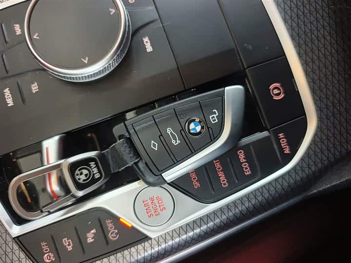 Фото 9 - BMW 3 Series