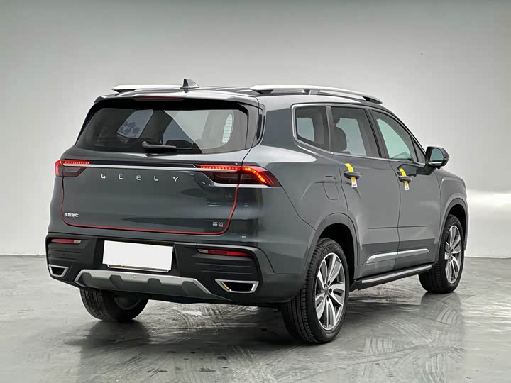 Фото 4 - Geely Okavango