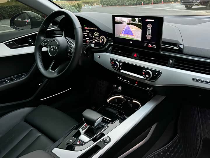 Фото 8 - Audi A5