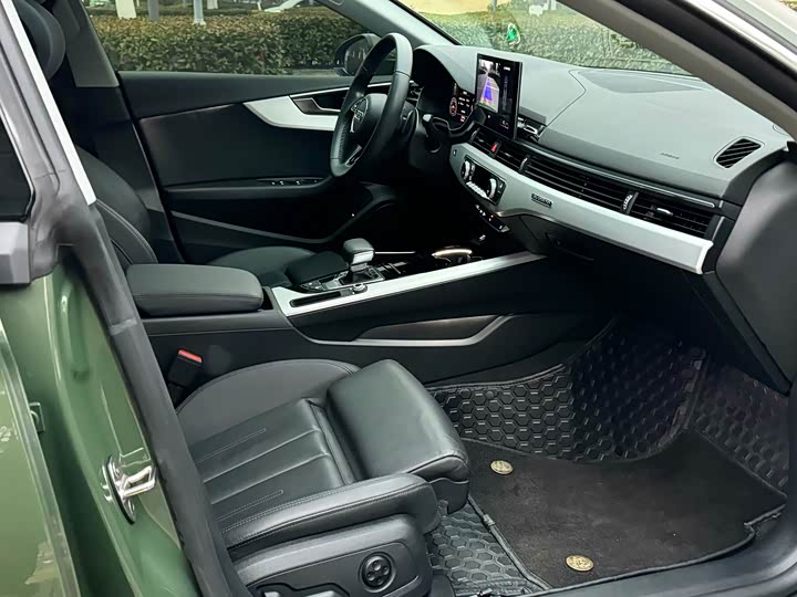 Фото 9 - Audi A5