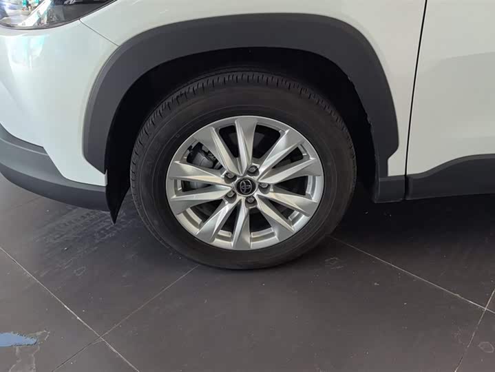 Фото 6 - Toyota Corolla Cross