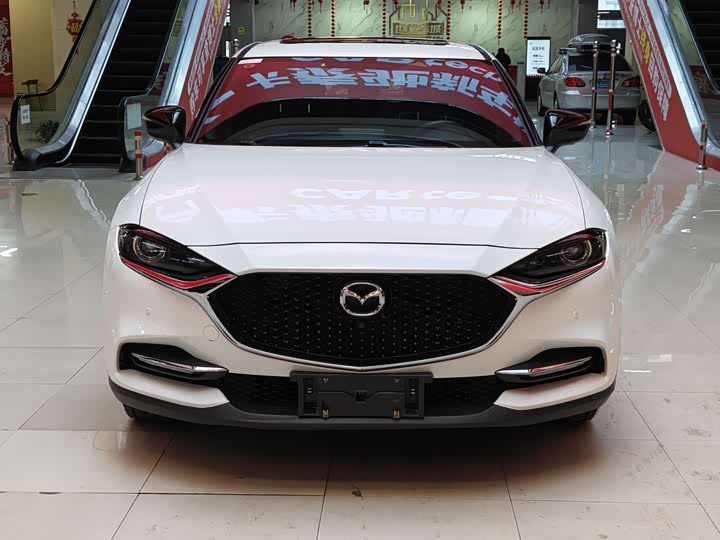 Фото 2 - Mazda CX-4