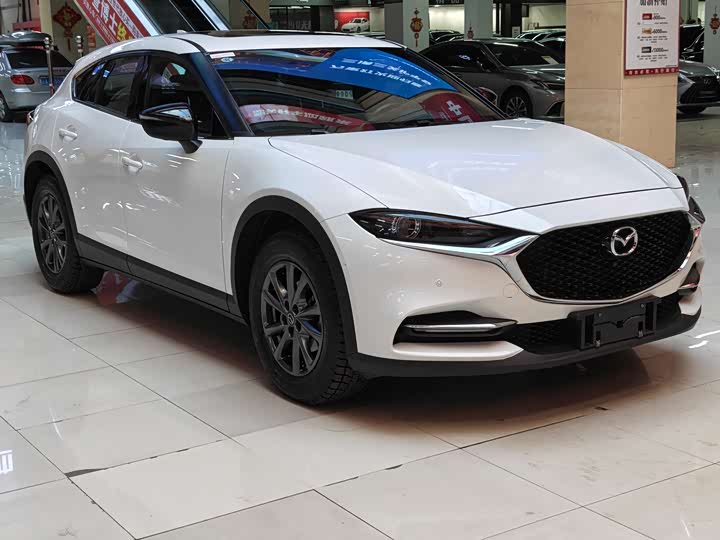 Фото 3 - Mazda CX-4