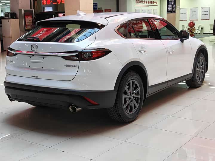 Фото 7 - Mazda CX-4