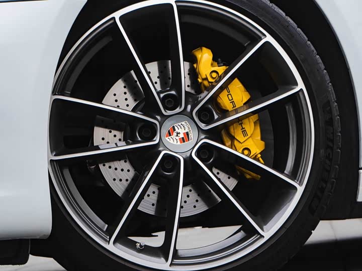 Фото 7 - Porsche 911