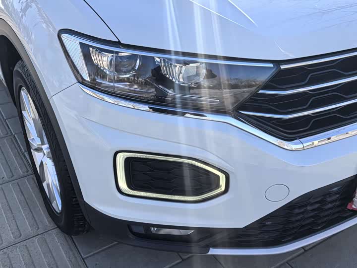 Фото 7 - Volkswagen T-Roc