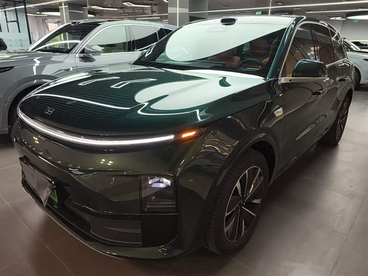 Фото 1 - LiXiang L6