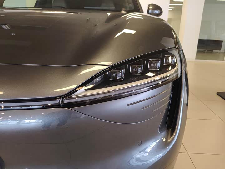 Фото 6 - Luxeed R7