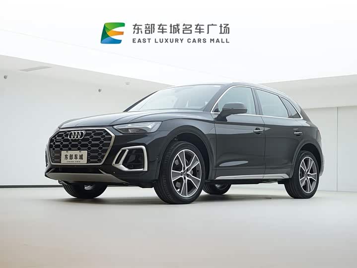 Фото 1 - Audi Q5L