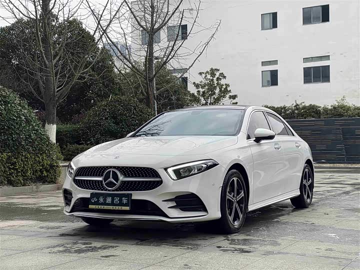 Фото 1 - Mercedes-Benz A-Class