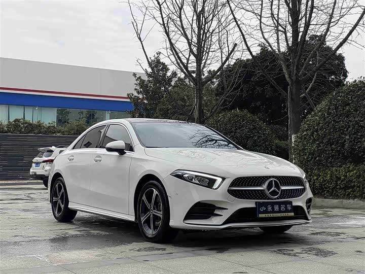 Фото 3 - Mercedes-Benz A-Class