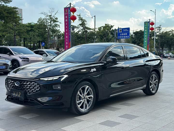 Фото 1 - Ford Mondeo