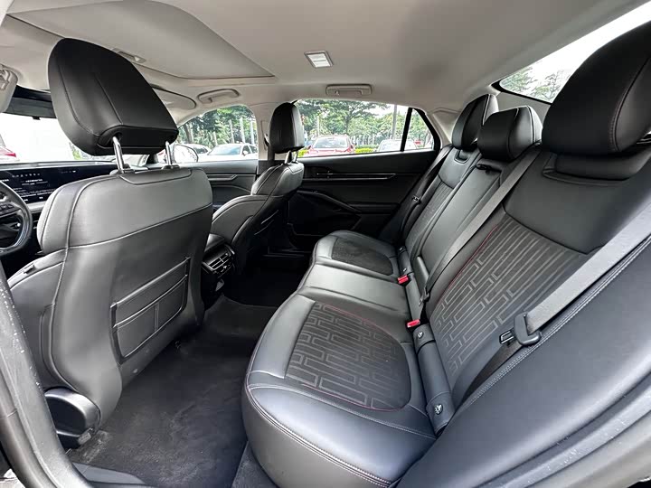 Фото 9 - Ford Mondeo