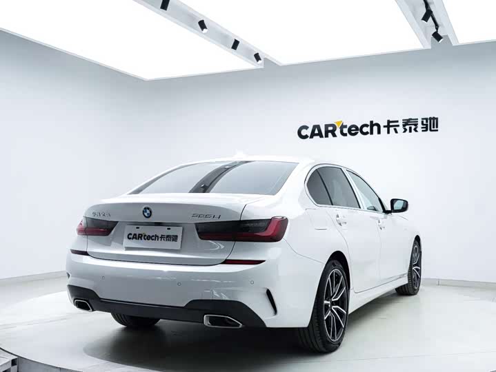 Фото 4 - BMW 3 Series