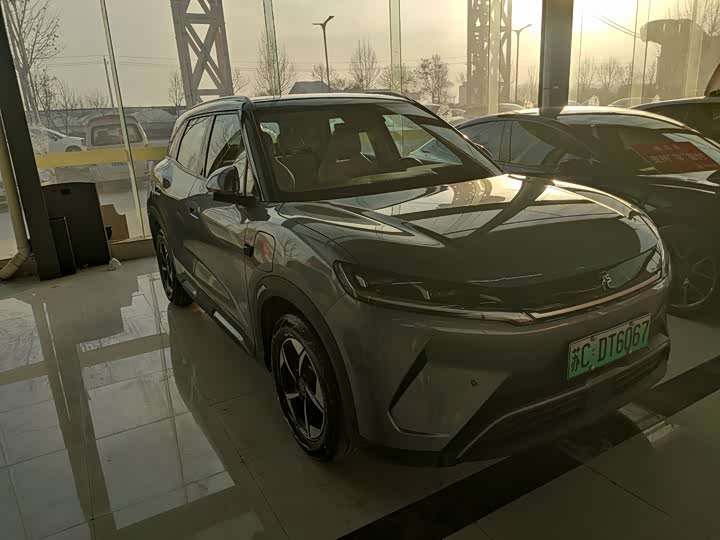 Фото 3 - BYD Yuan Up