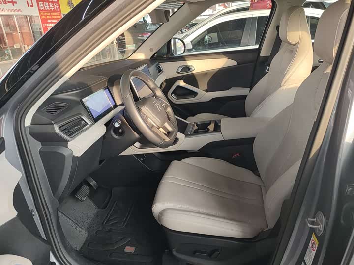 Фото 4 - BYD Yuan Up