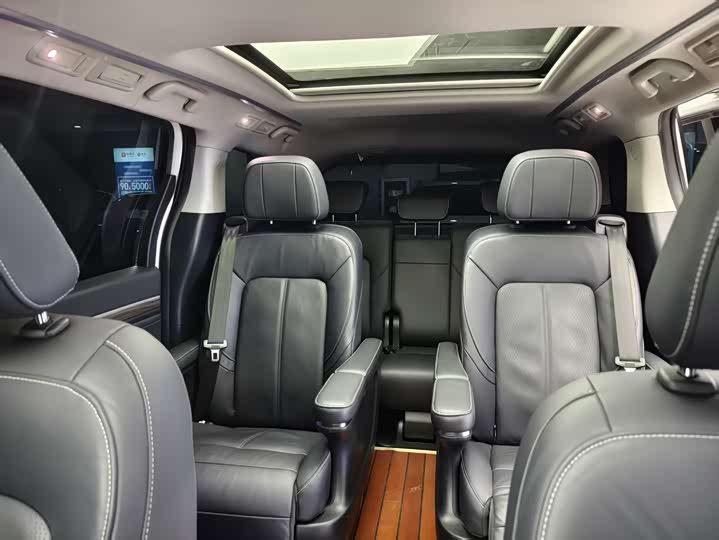 Фото 7 - GAC Trumpchi M8