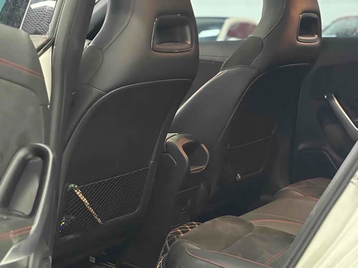 Фото 5 - Mercedes-Benz CLA-Class