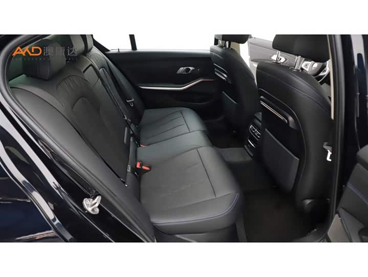 Фото 8 - BMW 3 Series