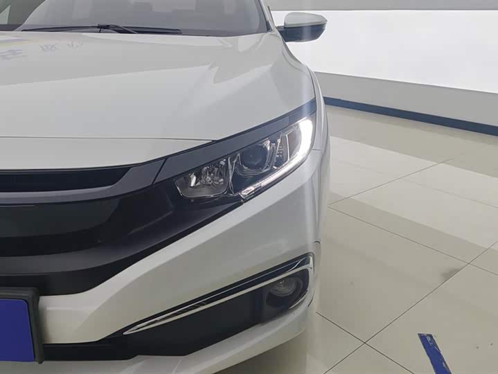 Фото 5 - Honda Civic