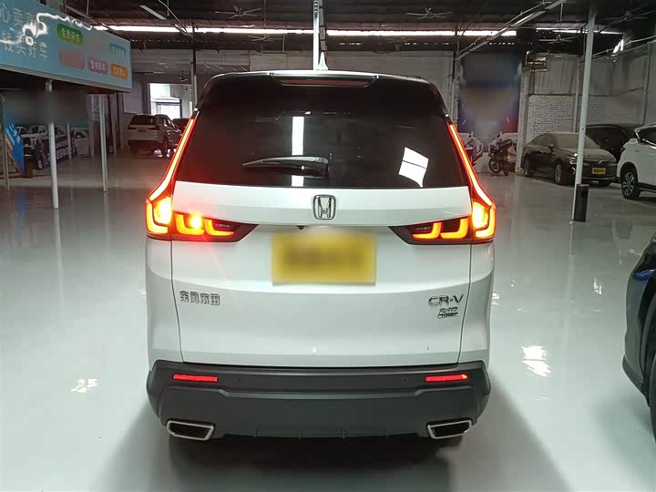 Фото 6 - Honda CR-V