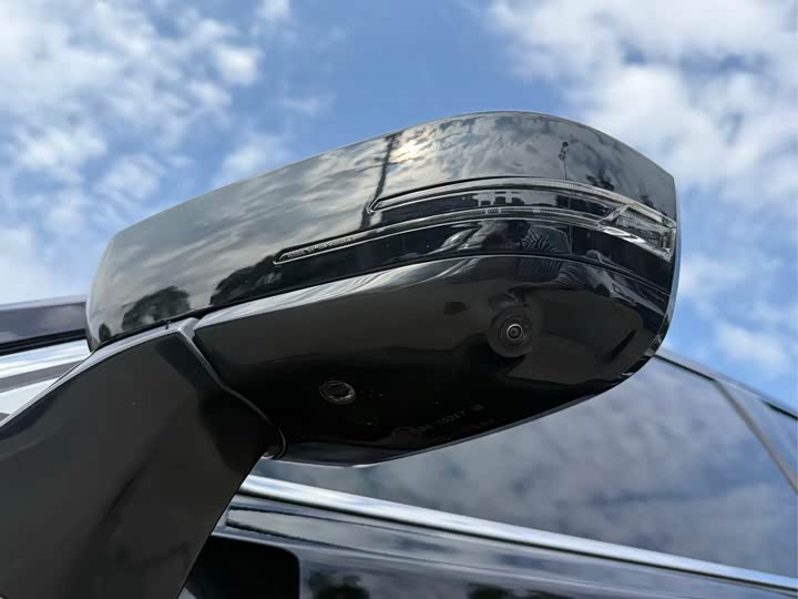 Фото 8 - Exeed VX