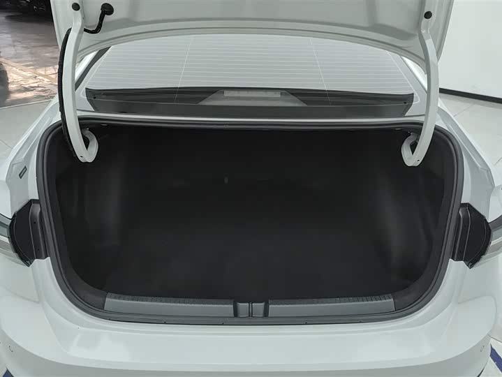 Фото 4 - Volkswagen Lavida