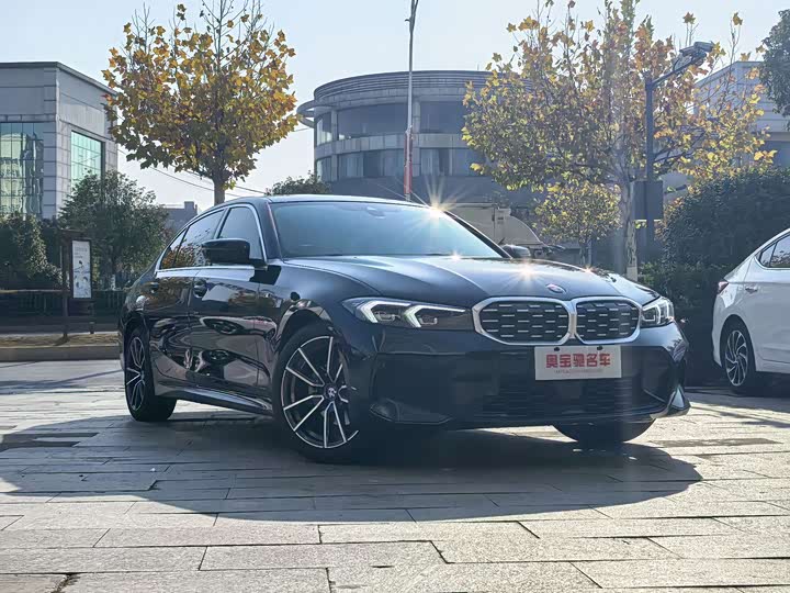 Фото 3 - BMW 3 Series