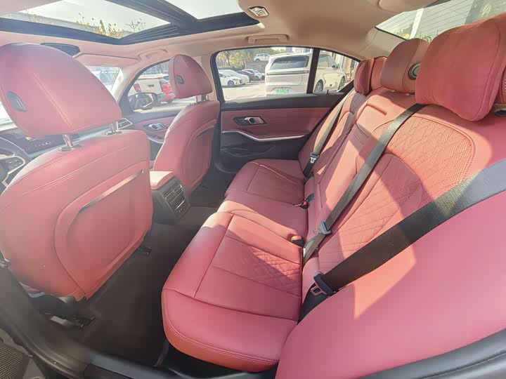 Фото 9 - BMW 3 Series