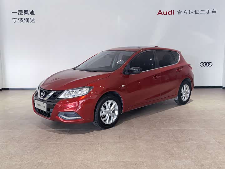 Фото 1 - Nissan Tiida