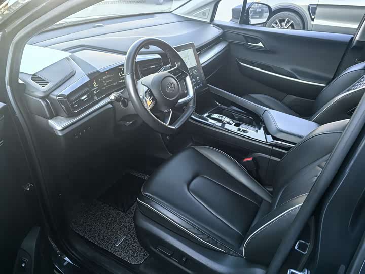 Фото 4 - Hyundai Custo