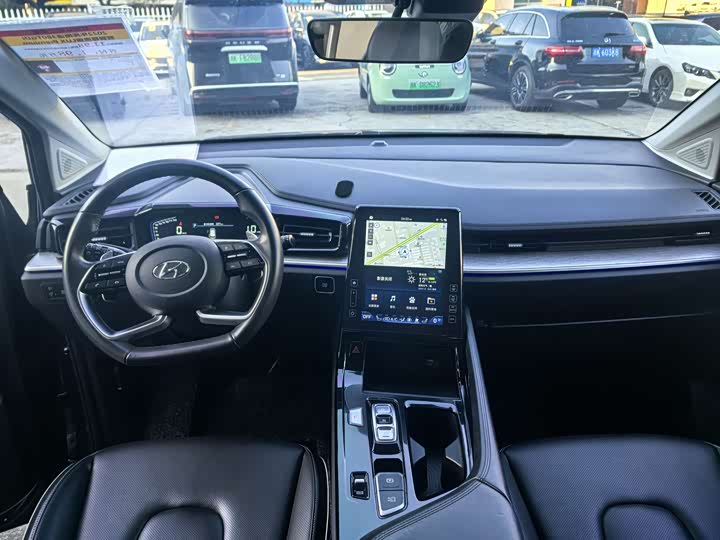 Фото 5 - Hyundai Custo