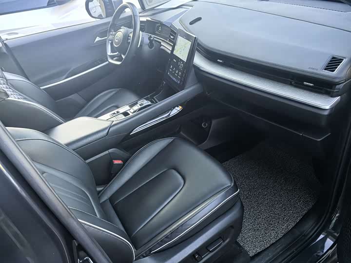 Фото 6 - Hyundai Custo