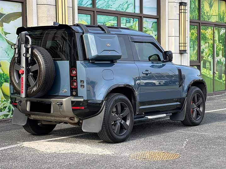 Фото 4 - Land Rover Defender