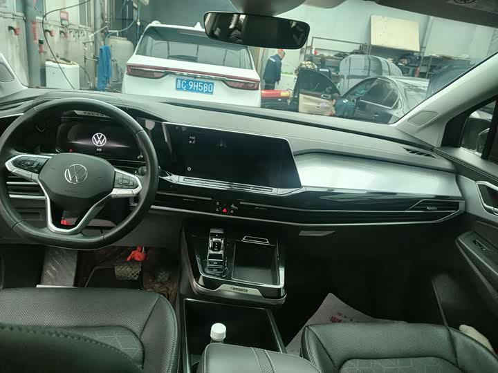 Фото 8 - Volkswagen Talagon