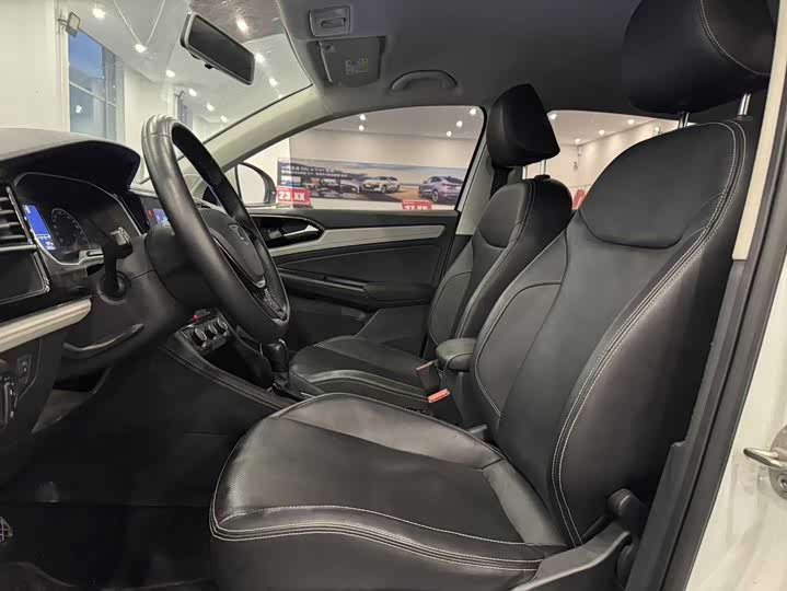 Фото 4 - Jetta VS5