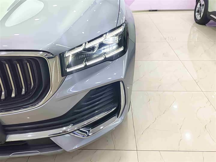 Фото 7 - Geely Monjaro