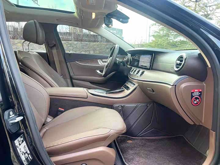 Фото 5 - Mercedes-Benz E-Class Hybrid