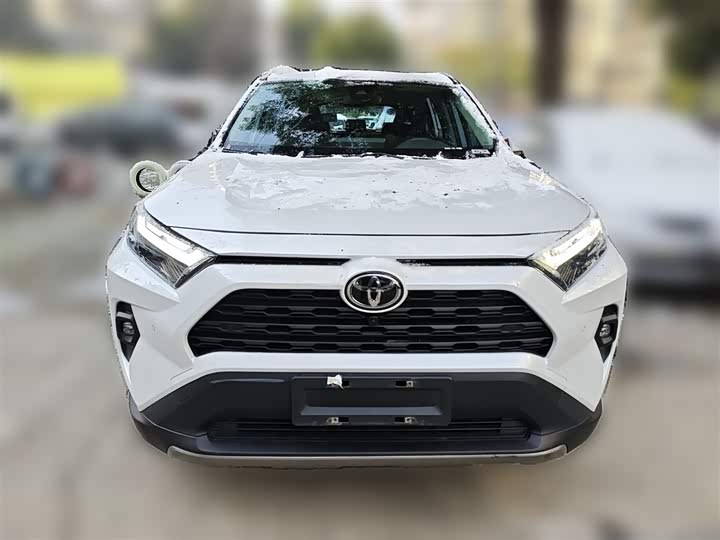 Фото 5 - Toyota RAV4