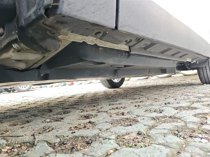 Фото 8 - Toyota RAV4